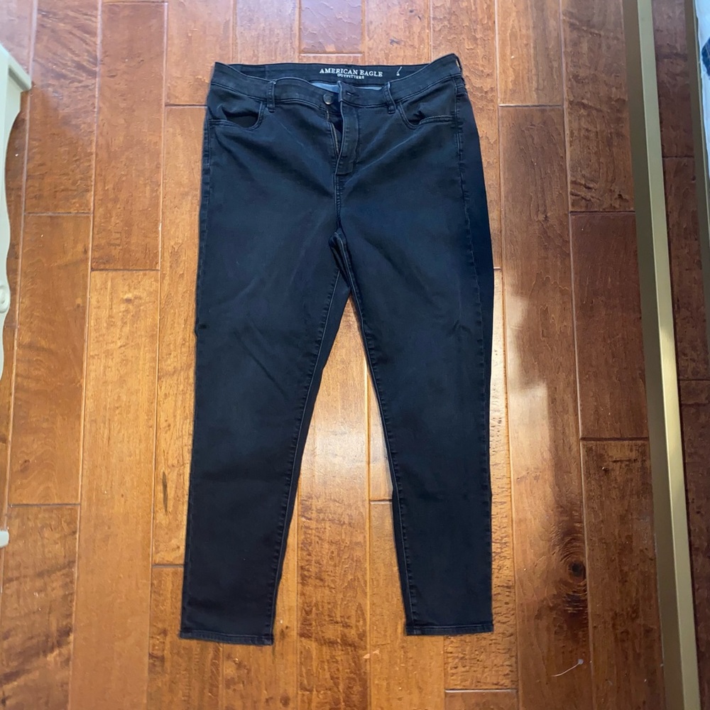 American Eagle Black Crop Jeggings Sz16